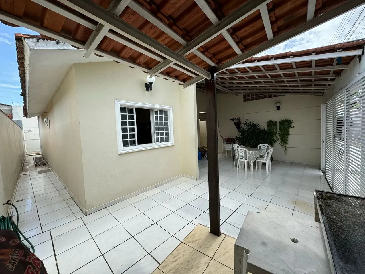 Linda Casa no condominio Vila Lirios 3 dormitorios -financia