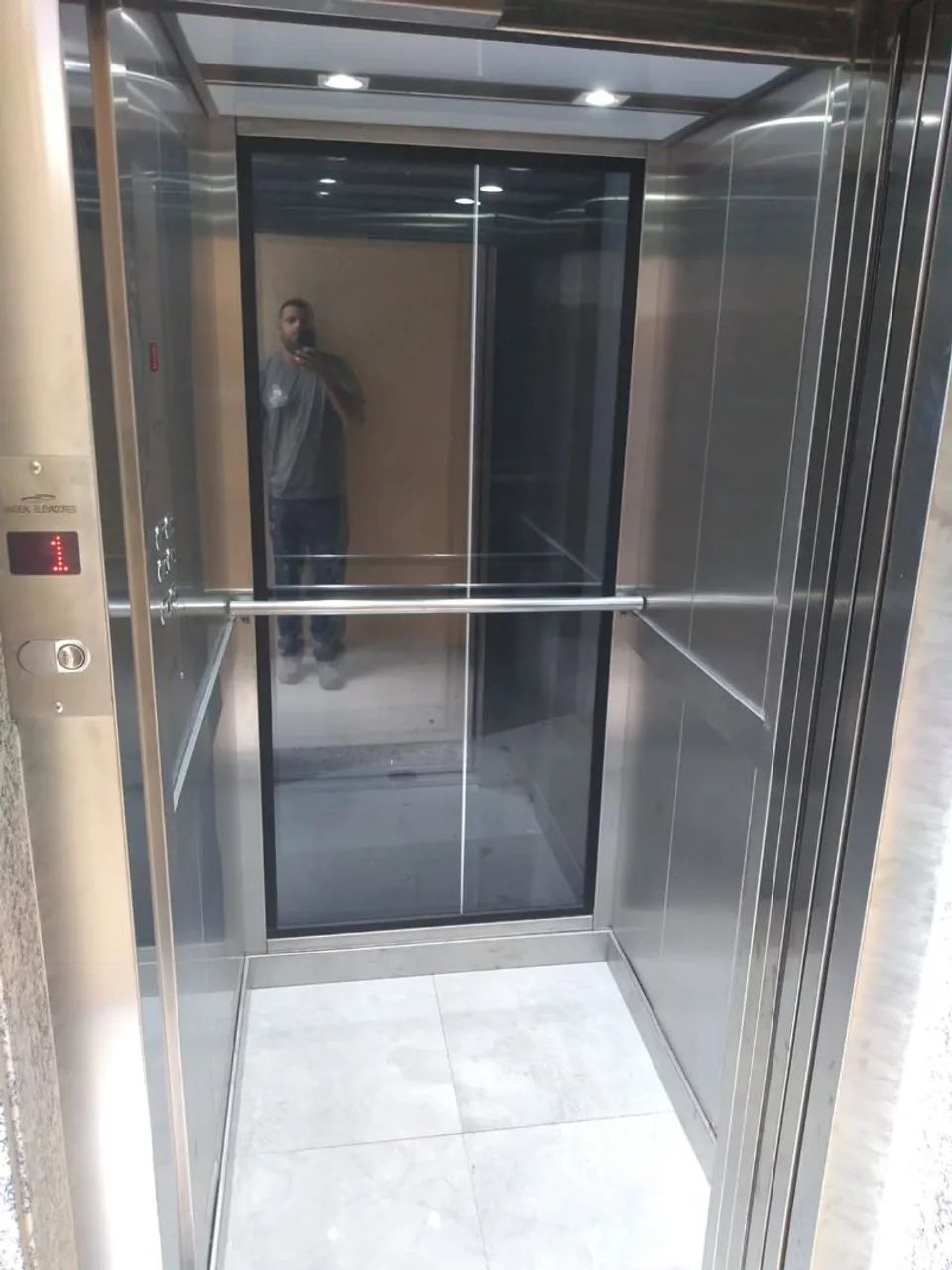 Elevador para Comércio
