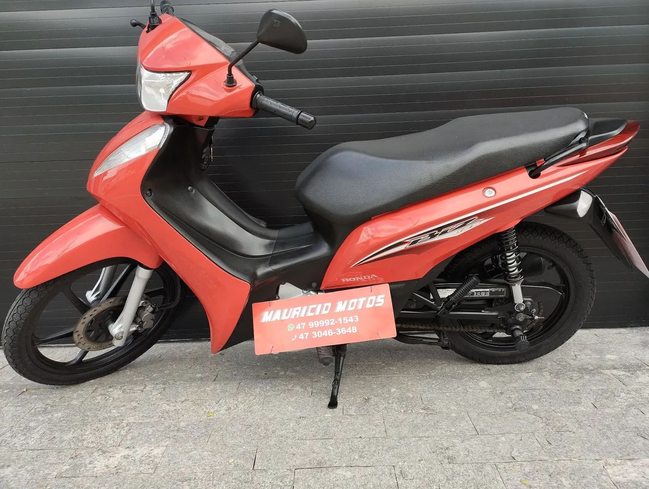 Honda Biz 125 i 2017  mais de mil abaixo fipe - Foto 5