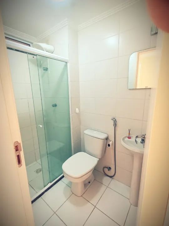 Apartamento 2/4 sendo um suíte com varanda Mobiliado em Cond. Clube  - Foto 14