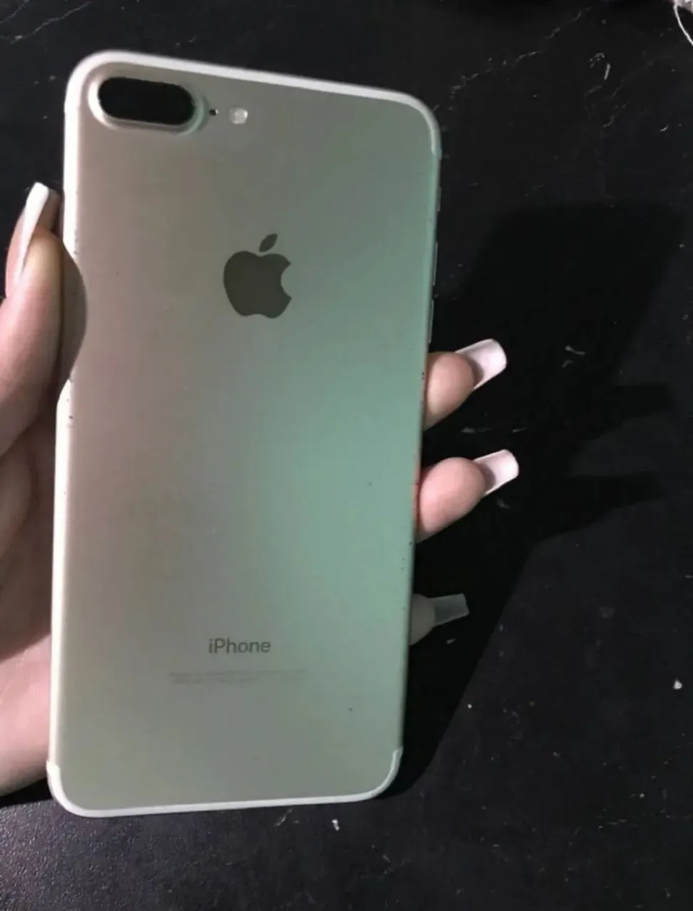 IPHONE 7 Plus