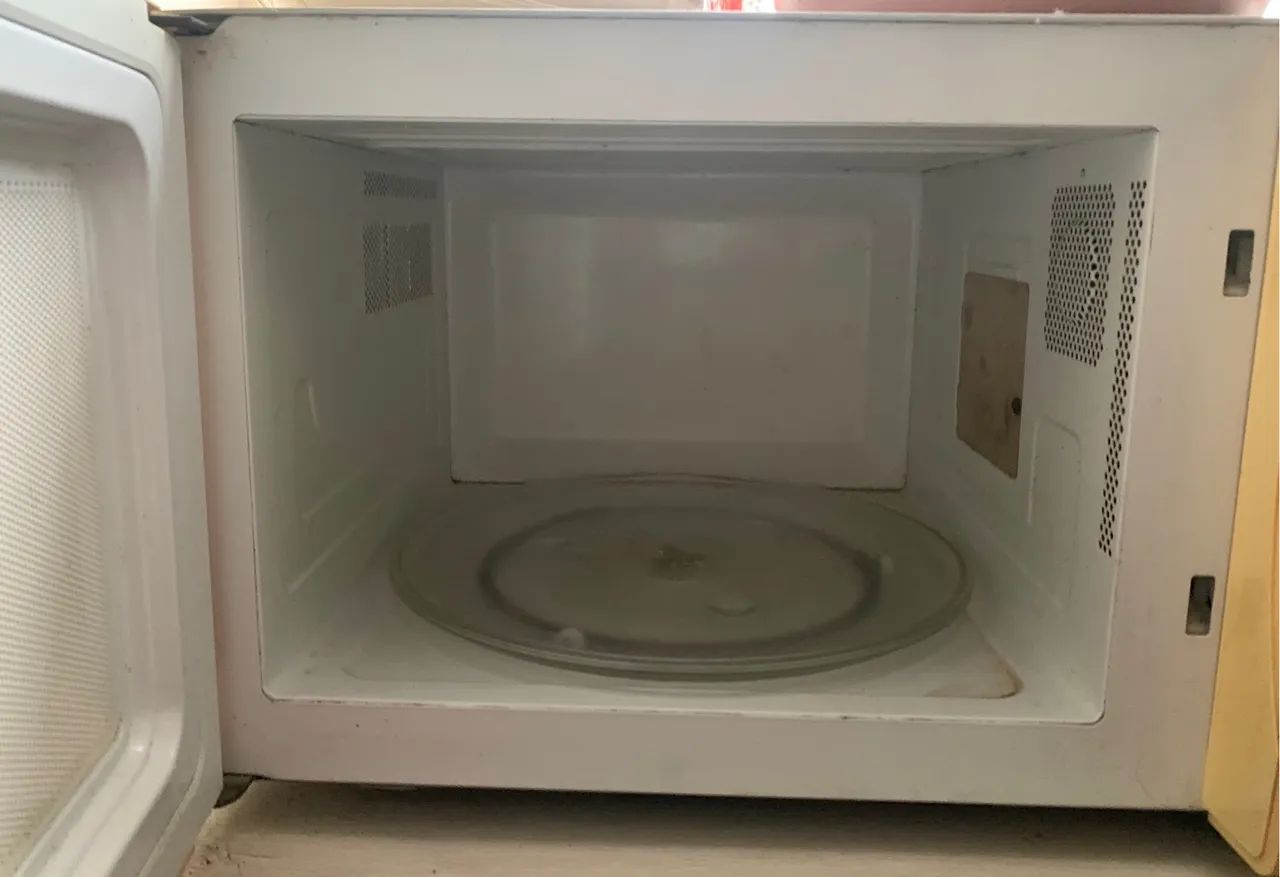 Micro-ondas - Usado - Foto 2
