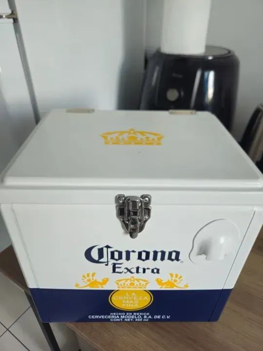 Cooler/Caixa Térmica Corona 15l em Metal - Foto 5
