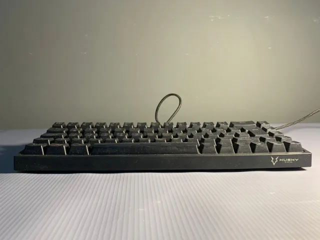 Teclado Mecânico Gamer Husky HailStorm, 65%, RGB, Switch Gateron Red