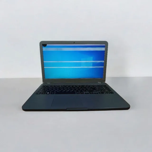 Samsung Essentials E30 | I3, 4 RAM, 512 SSD