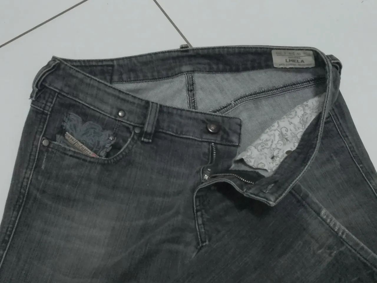 Calça Jeans Diesel modelo LHELA básica linda!!! - Foto 3
