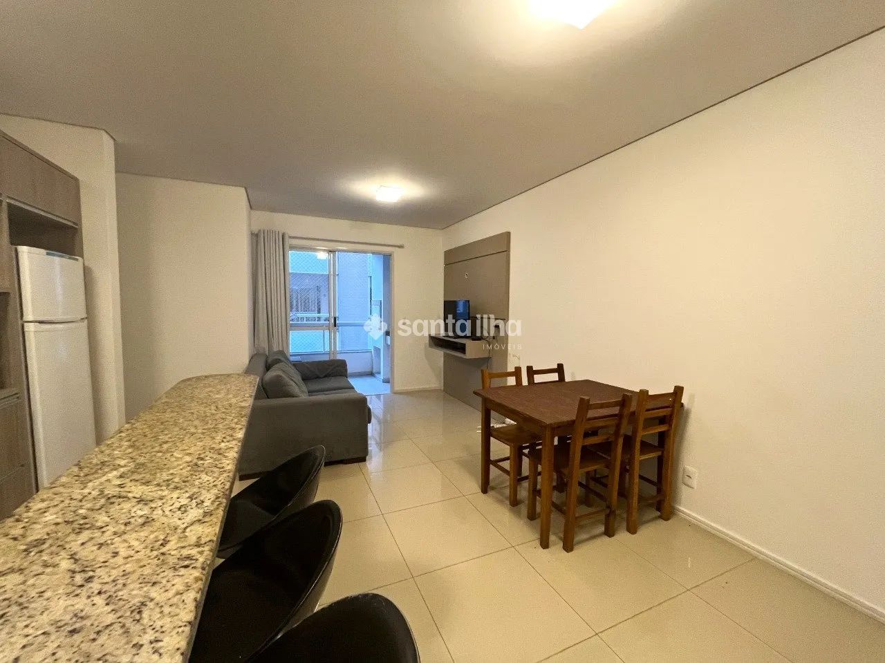 Apartamento com 2 dormitórios para alugar, 71m² - Campeche - Florianópolis/SC - Foto 3