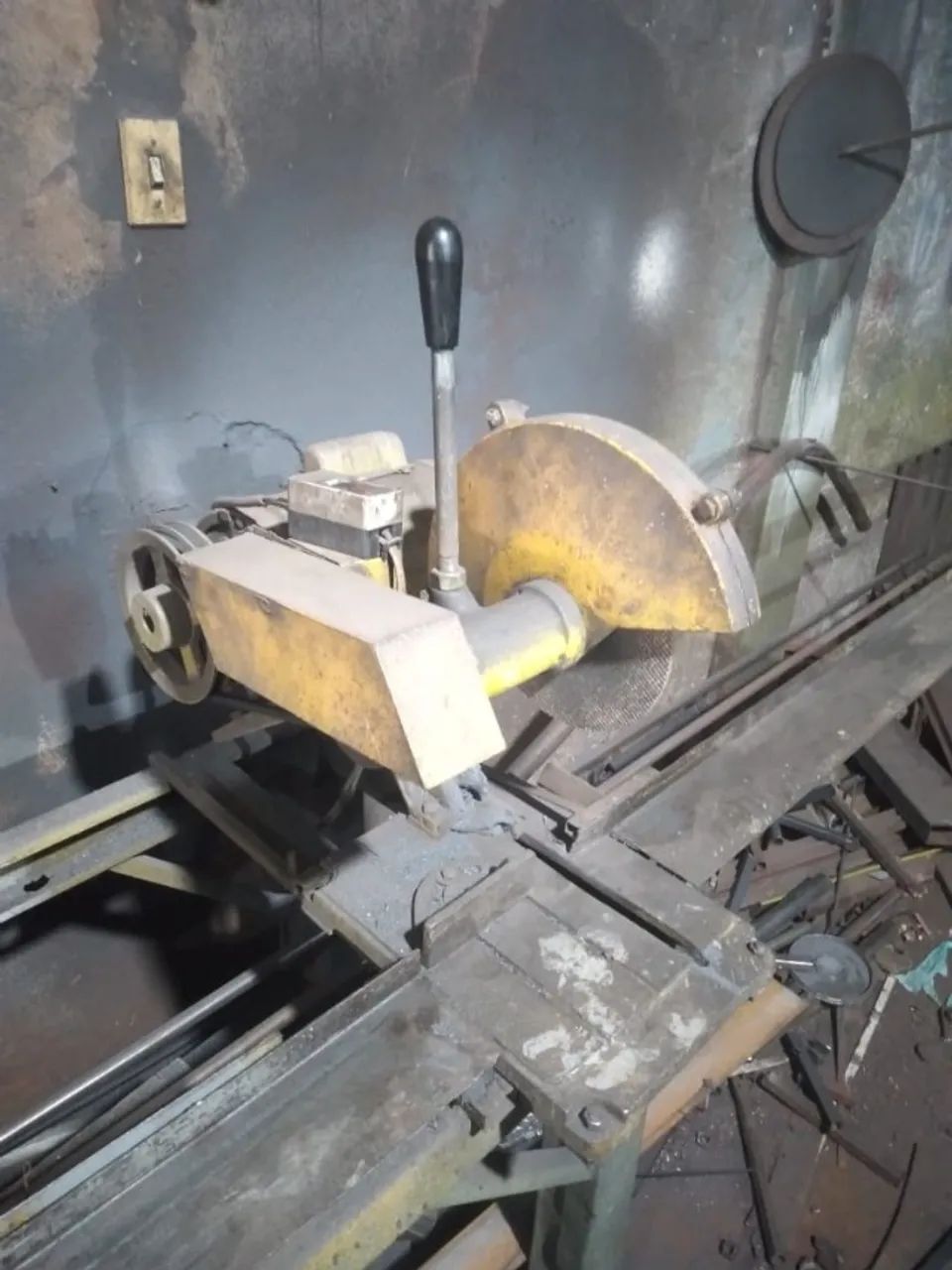 Maquinas de Serralheiro - Foto 5