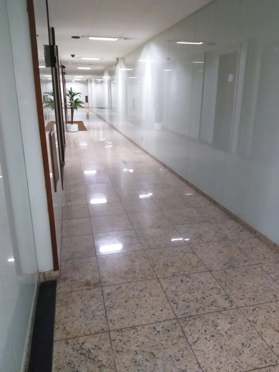 Sala/Conjunto para aluguel com 47 metros quadrados em Centro - Rio de Janeiro - RJ - Foto 2