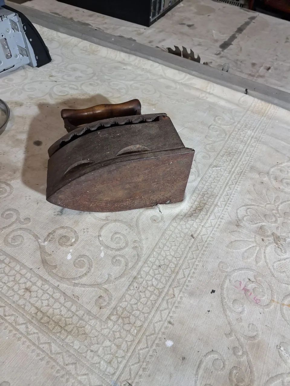 Ferro de Passar Antigo. Maciço  - Foto 3