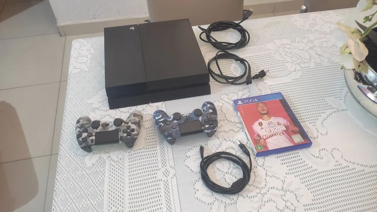 Playstation 4 FAT Black Piano 500 Gb Garantia Parcelo 2 controles pego ps3 Xbox One S / X