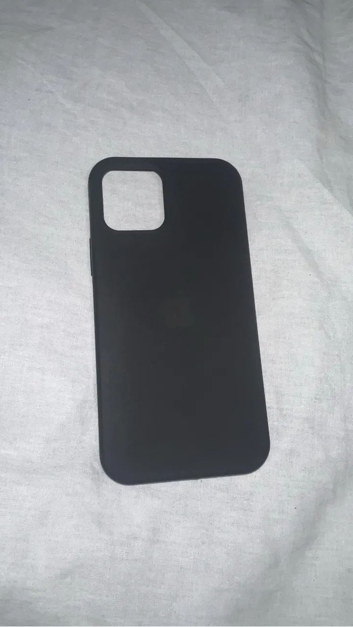 Capa do iPhone 12 Pro cor preto 
