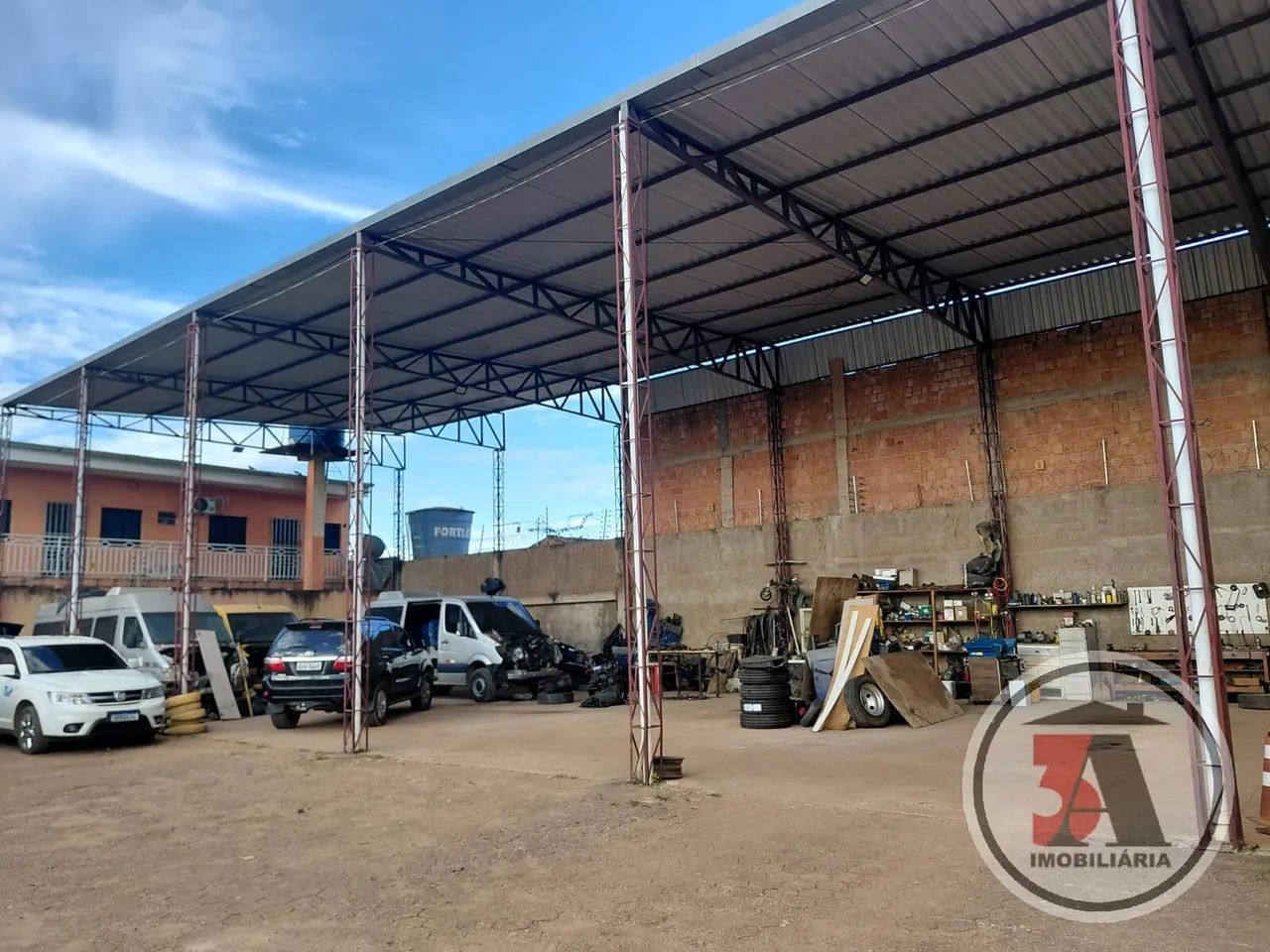 1500m2 c/ Galpão na Zona Sul