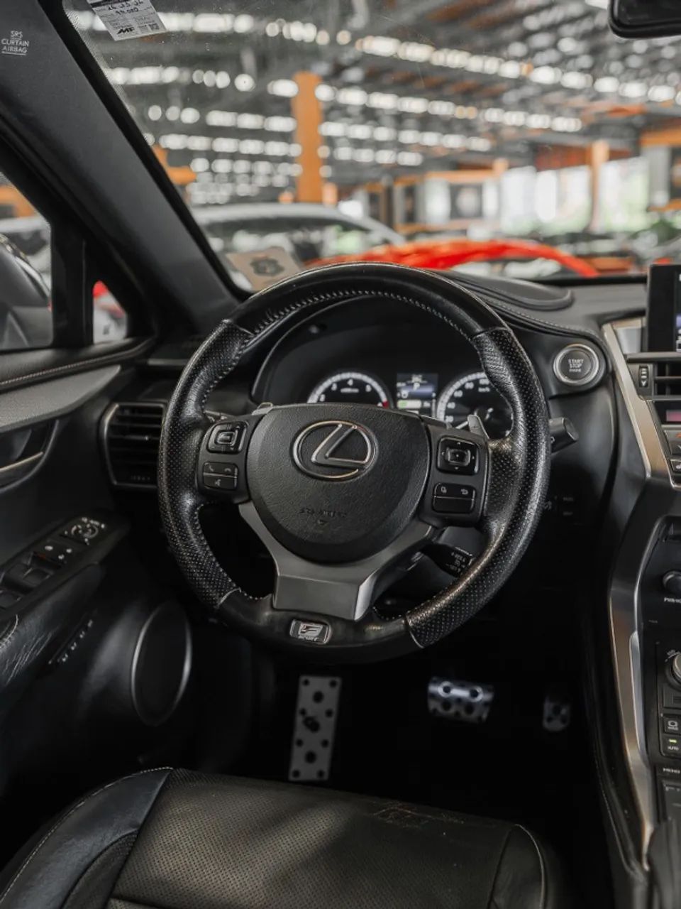 Lexus NX-200t F-sport 2.0 16V 238cv Aut., foto 14 de 18
