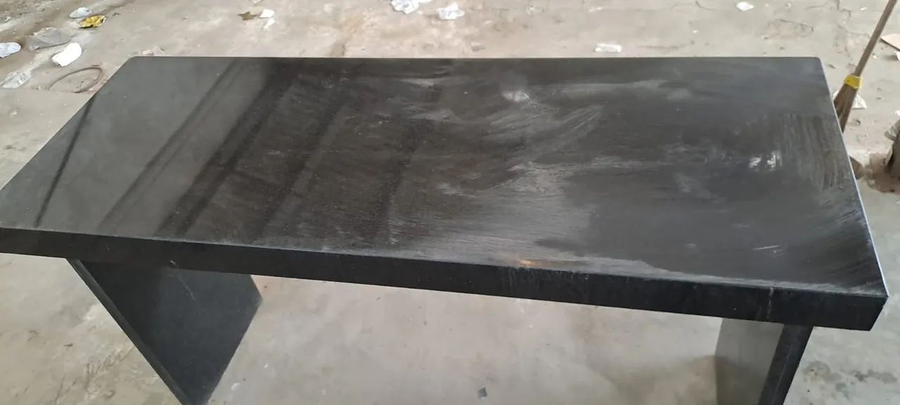 Mesa Granito Preta Expositora Robusta 1,55mx58cmx90cm - Foto 2