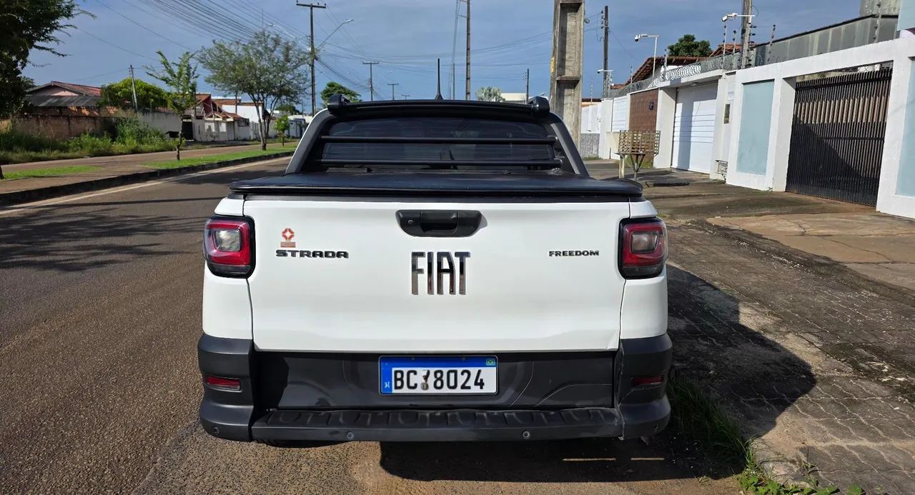 Fiat Strada Freedom 1.3 Flex 8V CD 2022 - Foto 5