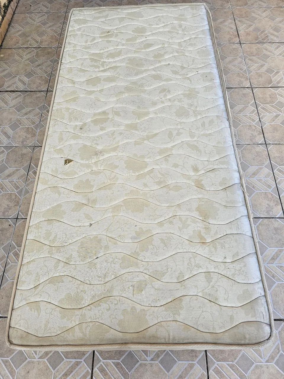 Base de Cama Box - sem colchão  - Foto 3