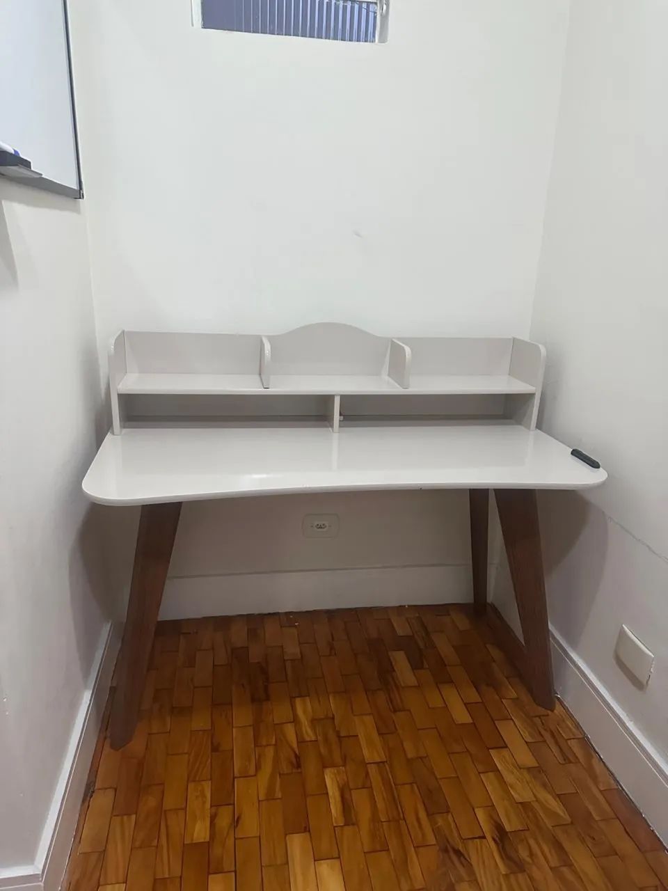 MESA DE ESCRITÓRIO OFF WHITE - SOFIA ARTELY