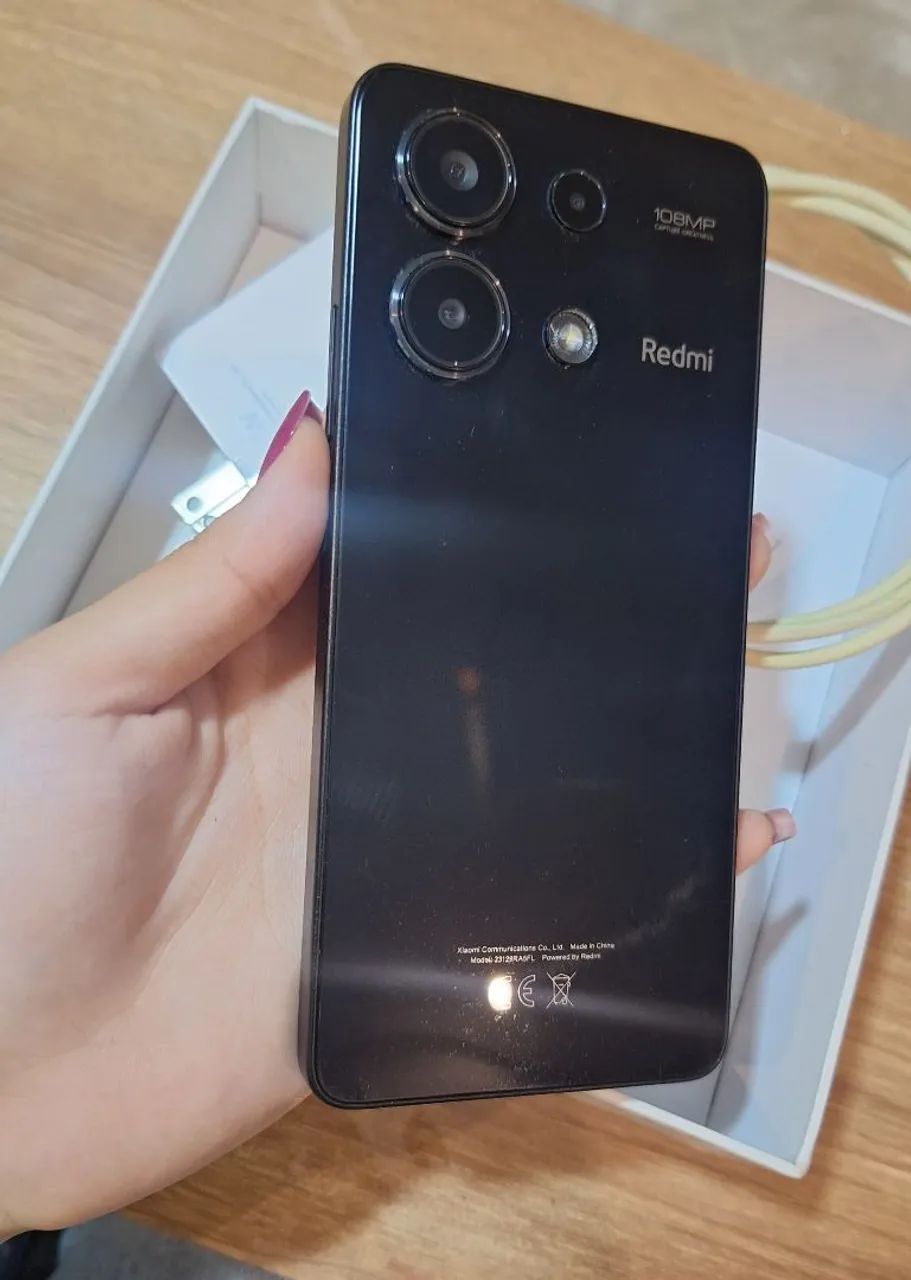 Redmi Note 13 - resistente à água  - Foto 2