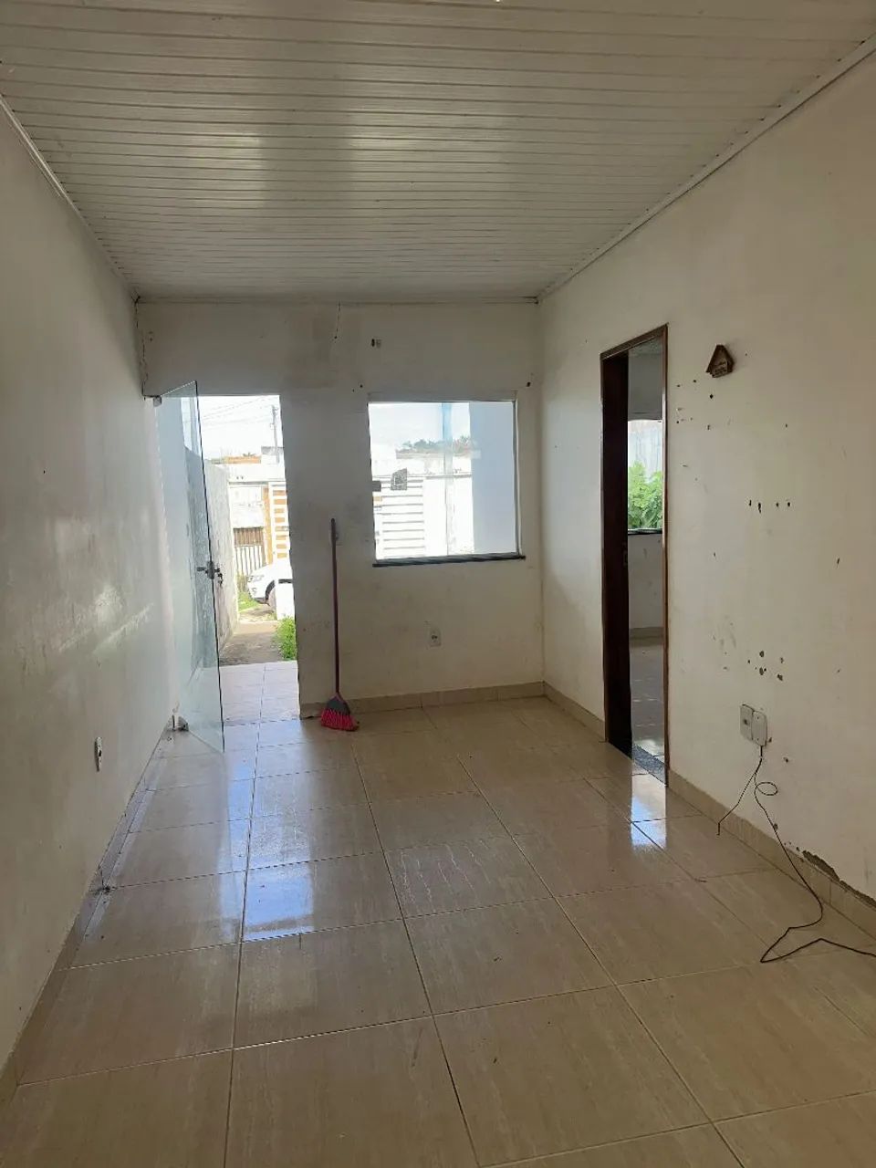 Aluga-se casa no Guajara(próximo a ponto de ônibus e mercado) - Foto 3