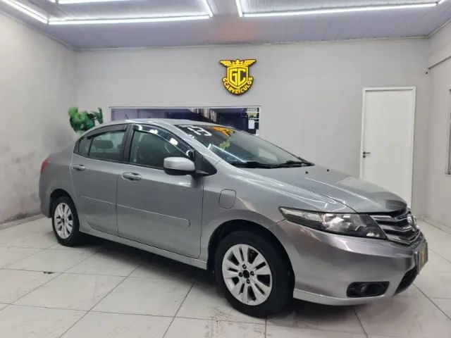Honda City 1.5 LX 16V FLEX 4P AUTOMÁTICO 2013