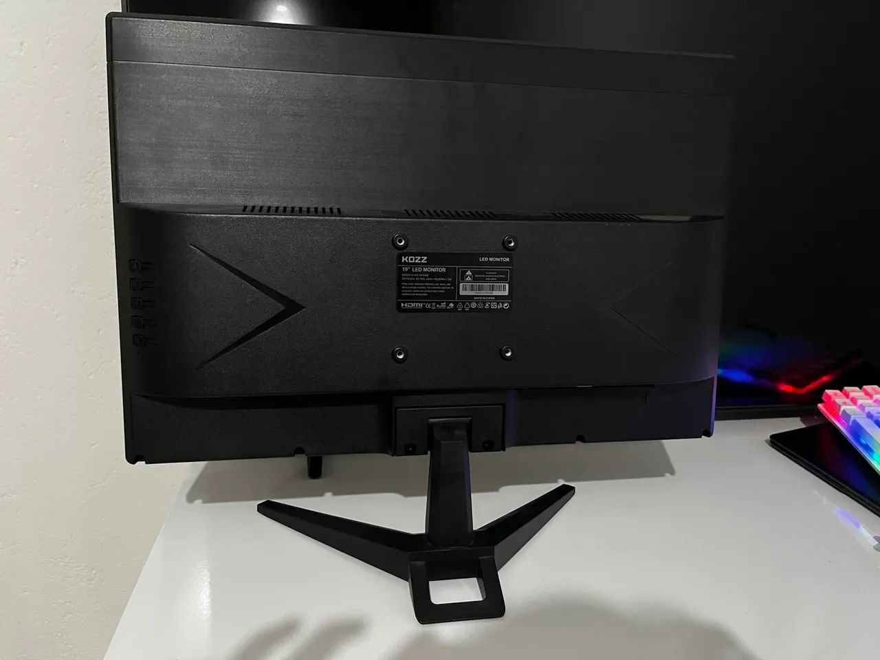 Monitor KOZZ 19 Polegadas + Teclado Gamer RGB - Foto 2