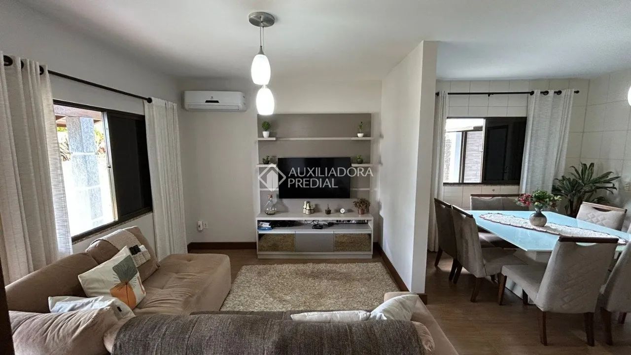 Casa à Venda com Vista Mar no Bairro Vila Nova Alvorada em Imbituba - Foto 5