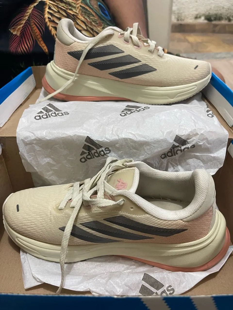 Tênis Adidas 