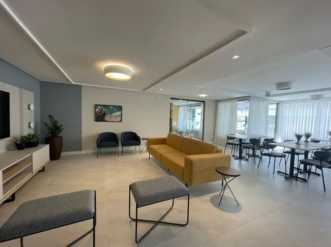 1 dormitório ENORME - 65M2- Barreiros - São José - SC - Foto 4