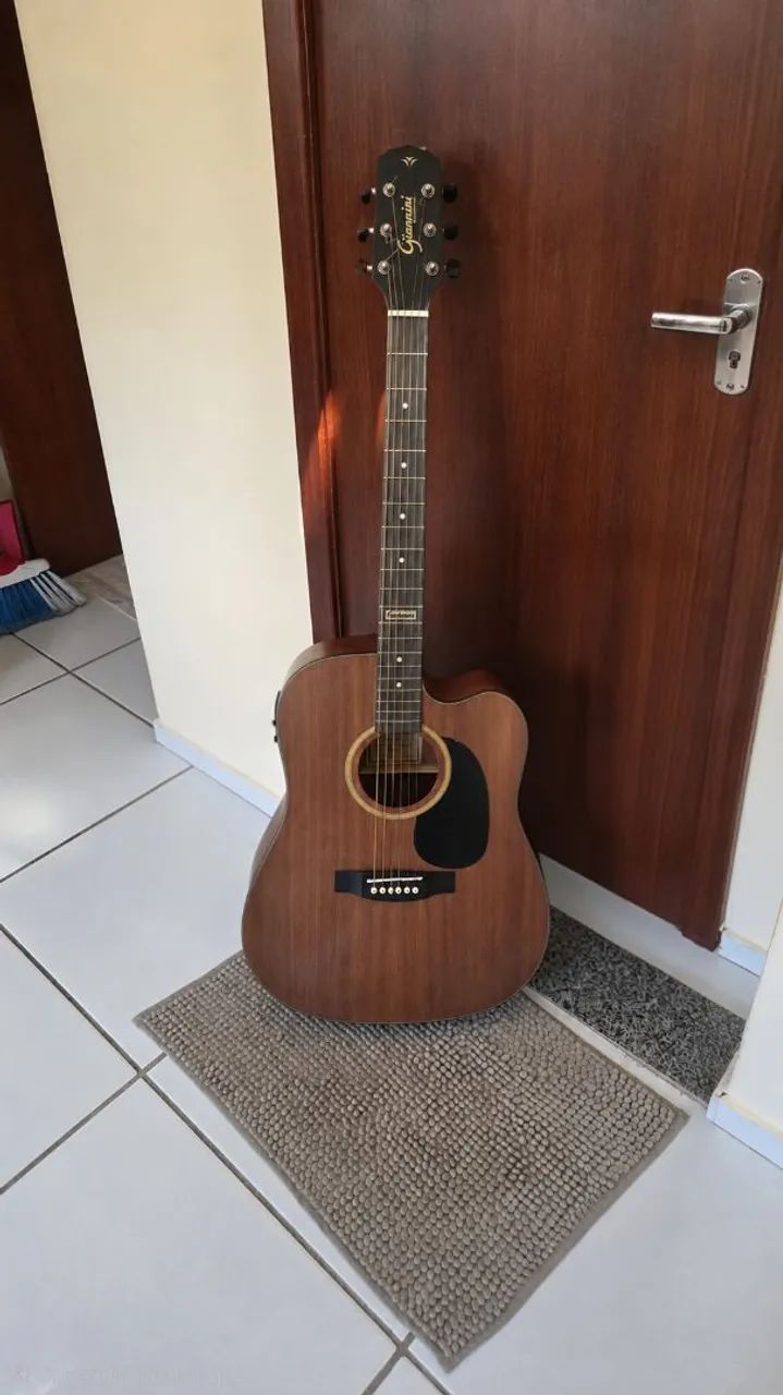 Violão Giannini