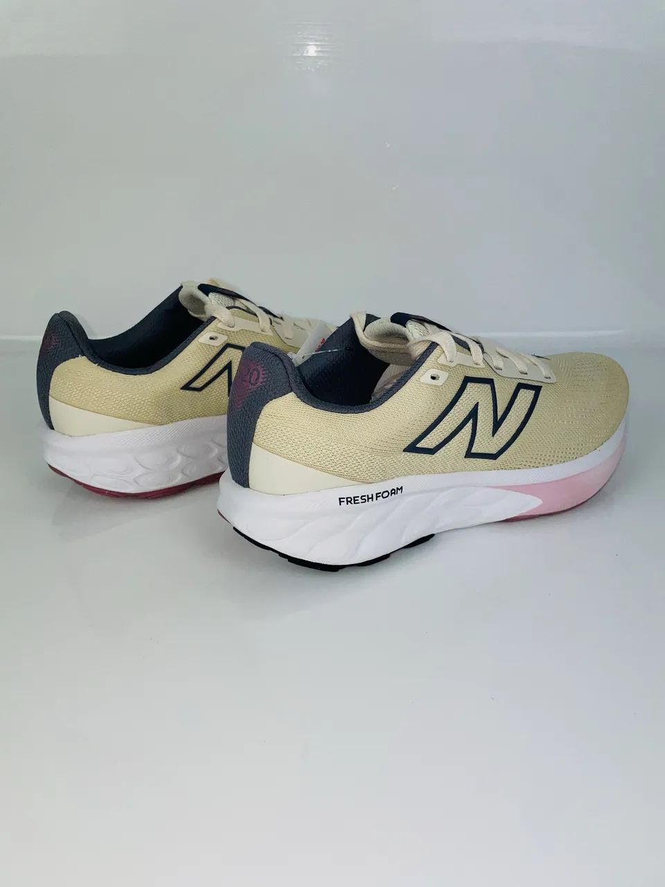 Tênis New Balance 520 V9 - Foto 3
