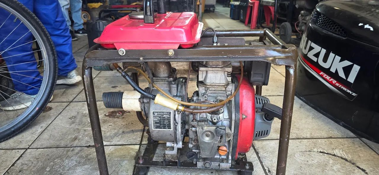 Motobomba Branco - Diesel 5CV 2Polegadas