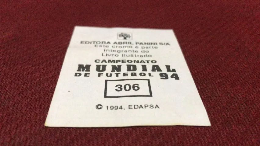 Figurinha Copa 1994 Escudo da Itália Original Panini - Foto 3