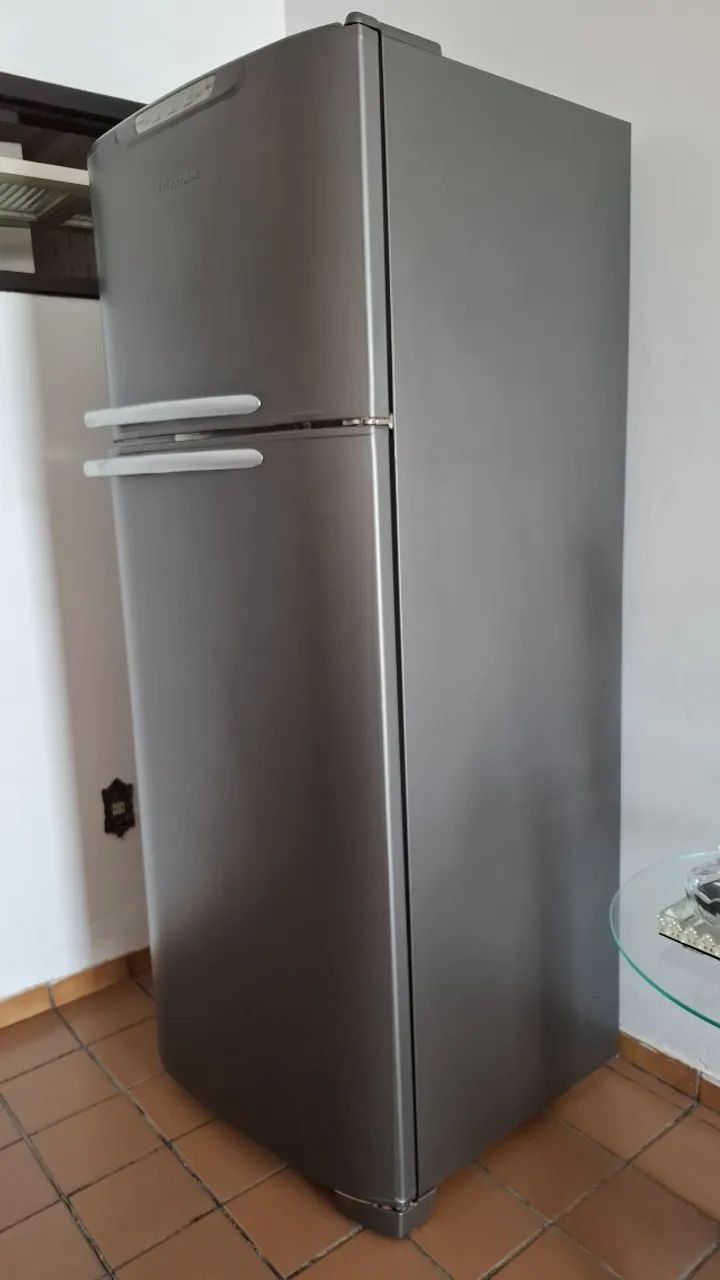 Geladeira frost free - Eletrolux DFF44 - Foto 2