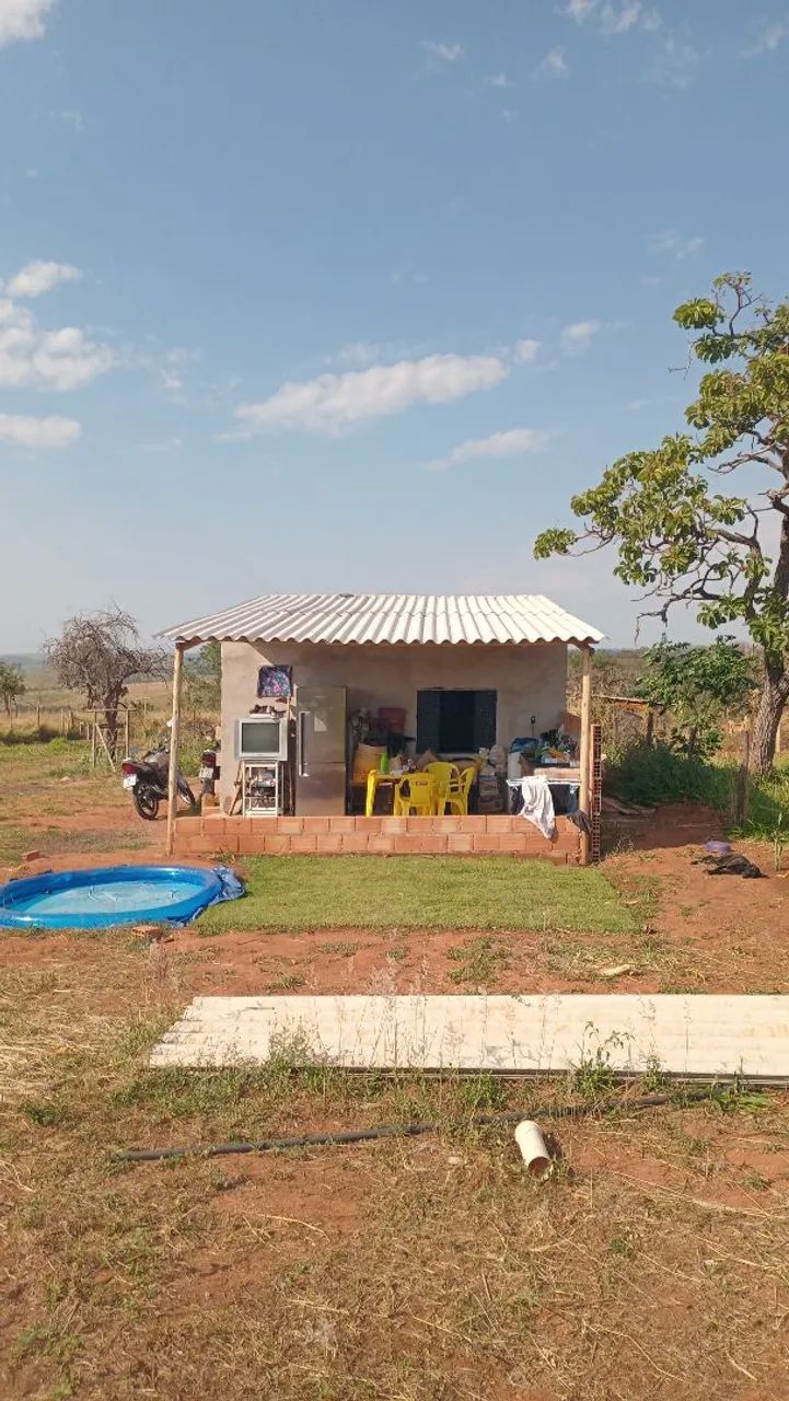 Chácara com casa pra moradia