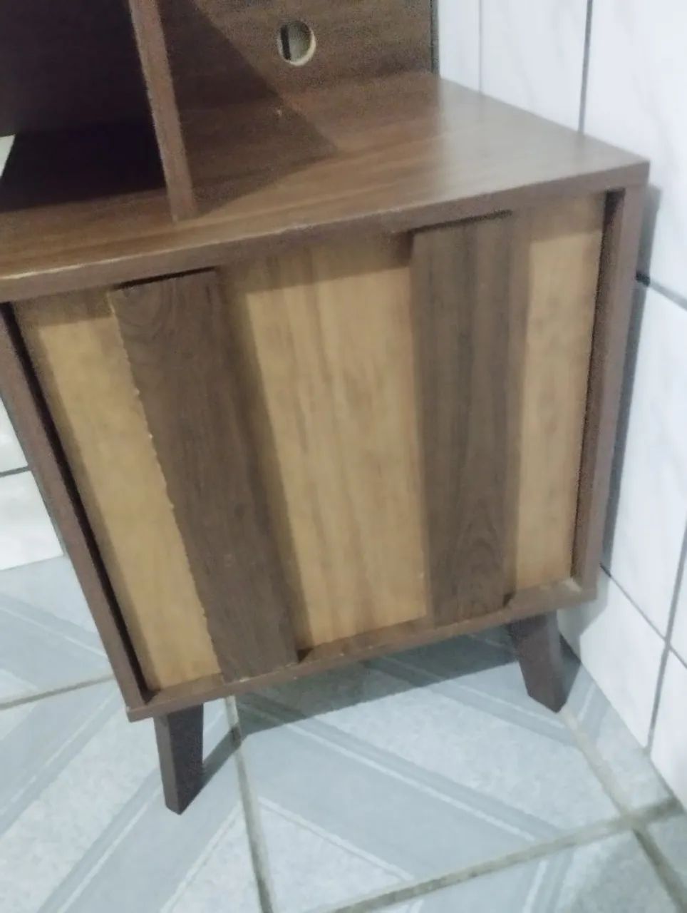 Vende-se escrivaninha 90,00 - Foto 3