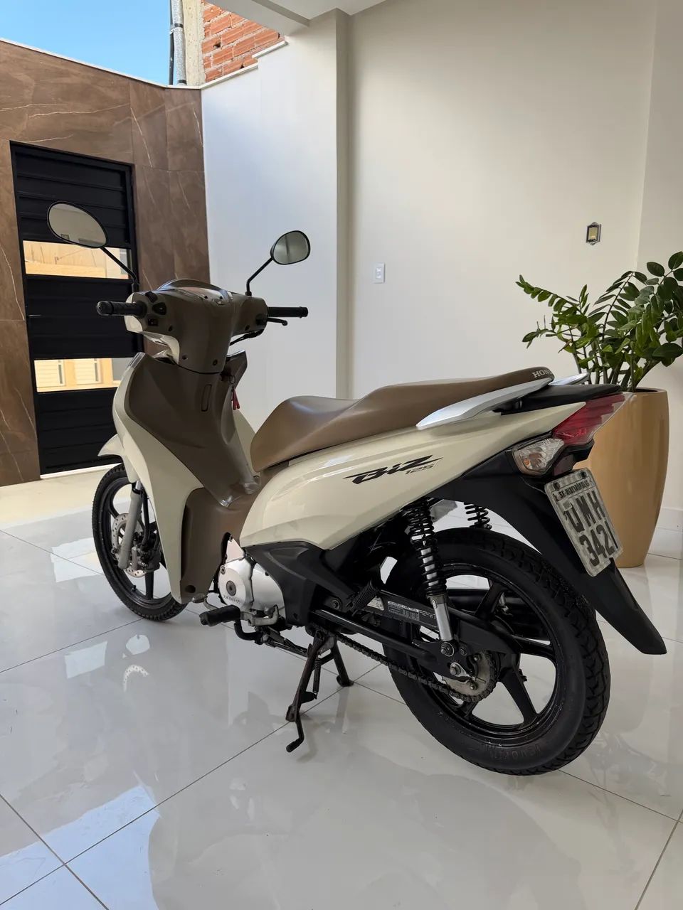 Biz 125 2019 - Foto 3