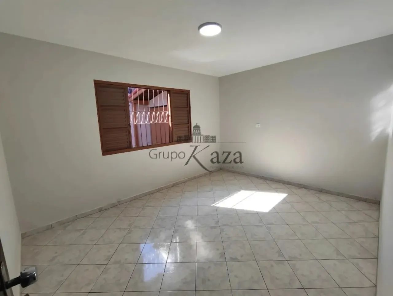 Casa com Edícula - Bosque dos Eucaliptos - 4 Dormitórios - 275m². - Foto 5