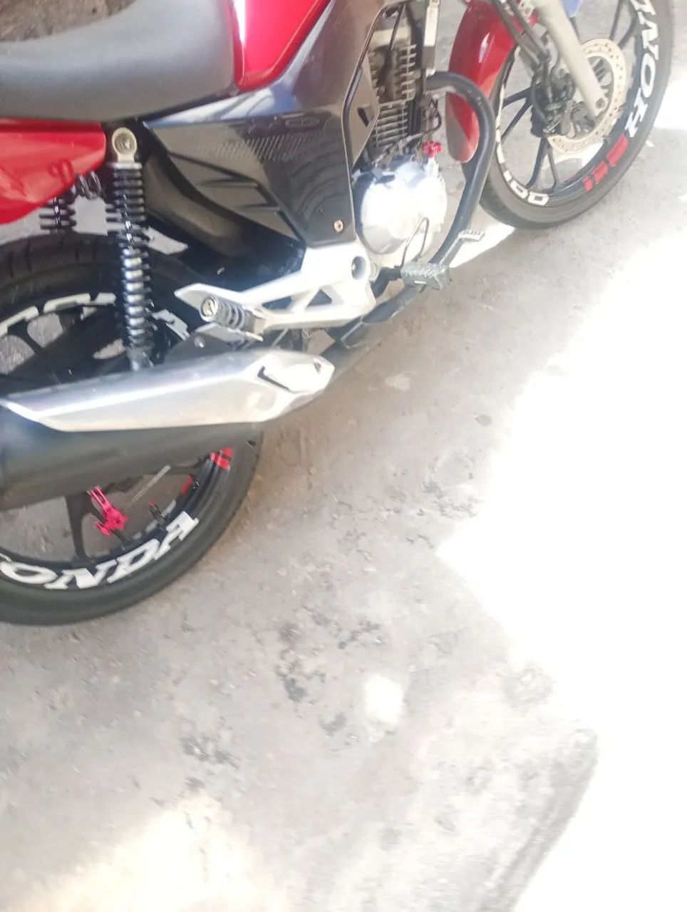 Moto pouca quilometragem, bem conservada  - Foto 5