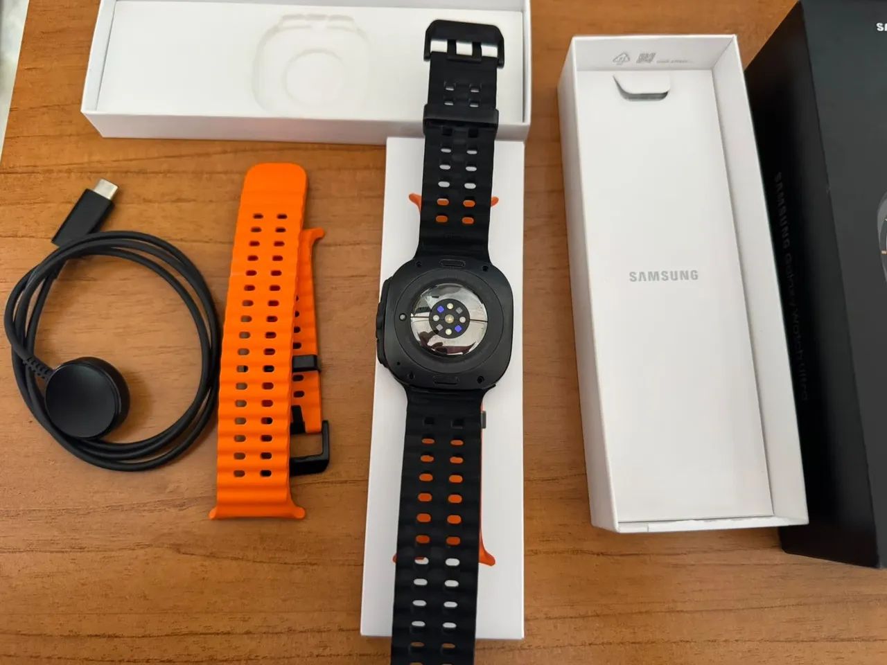 Vendo samsung galaxy watch ultra  - Foto 5
