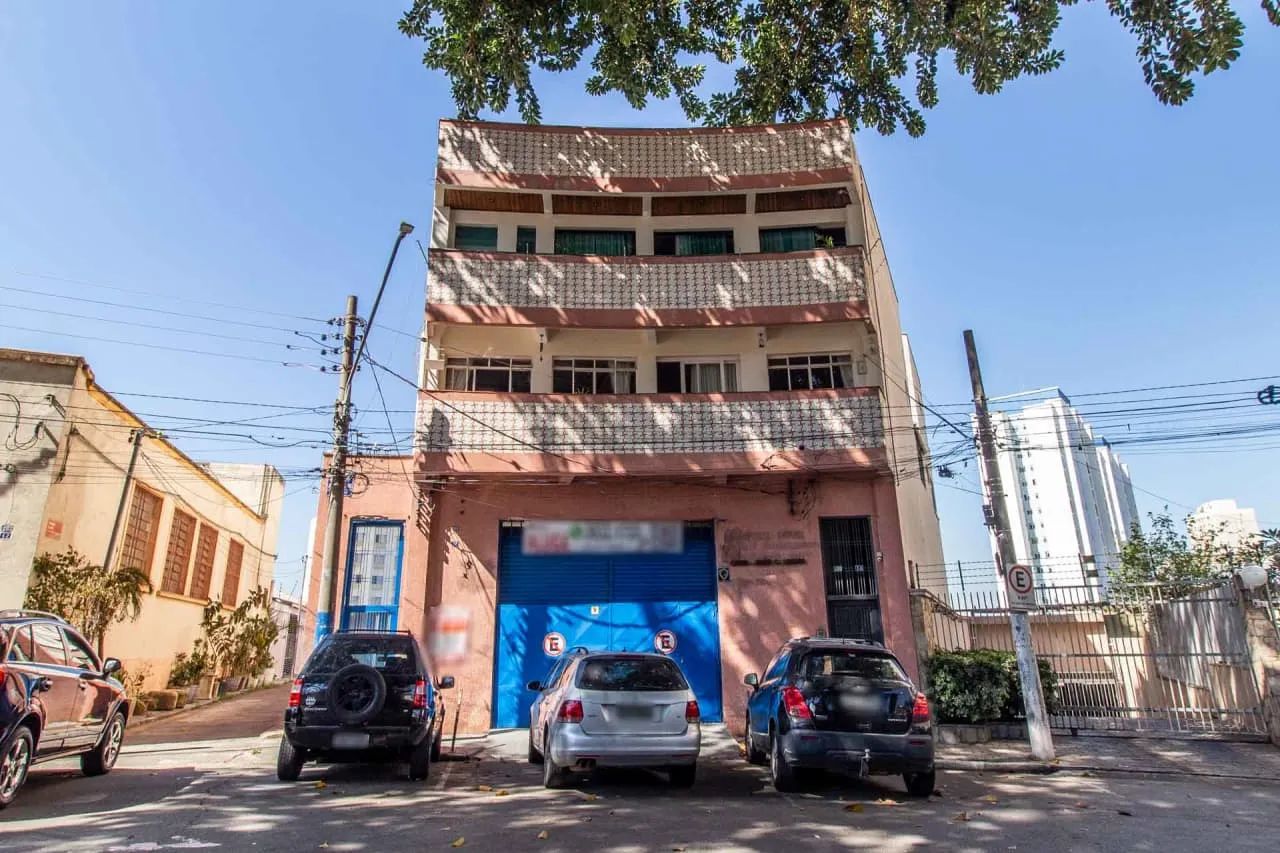 Loja na Praça João Correa Lemos, 39  580 m²