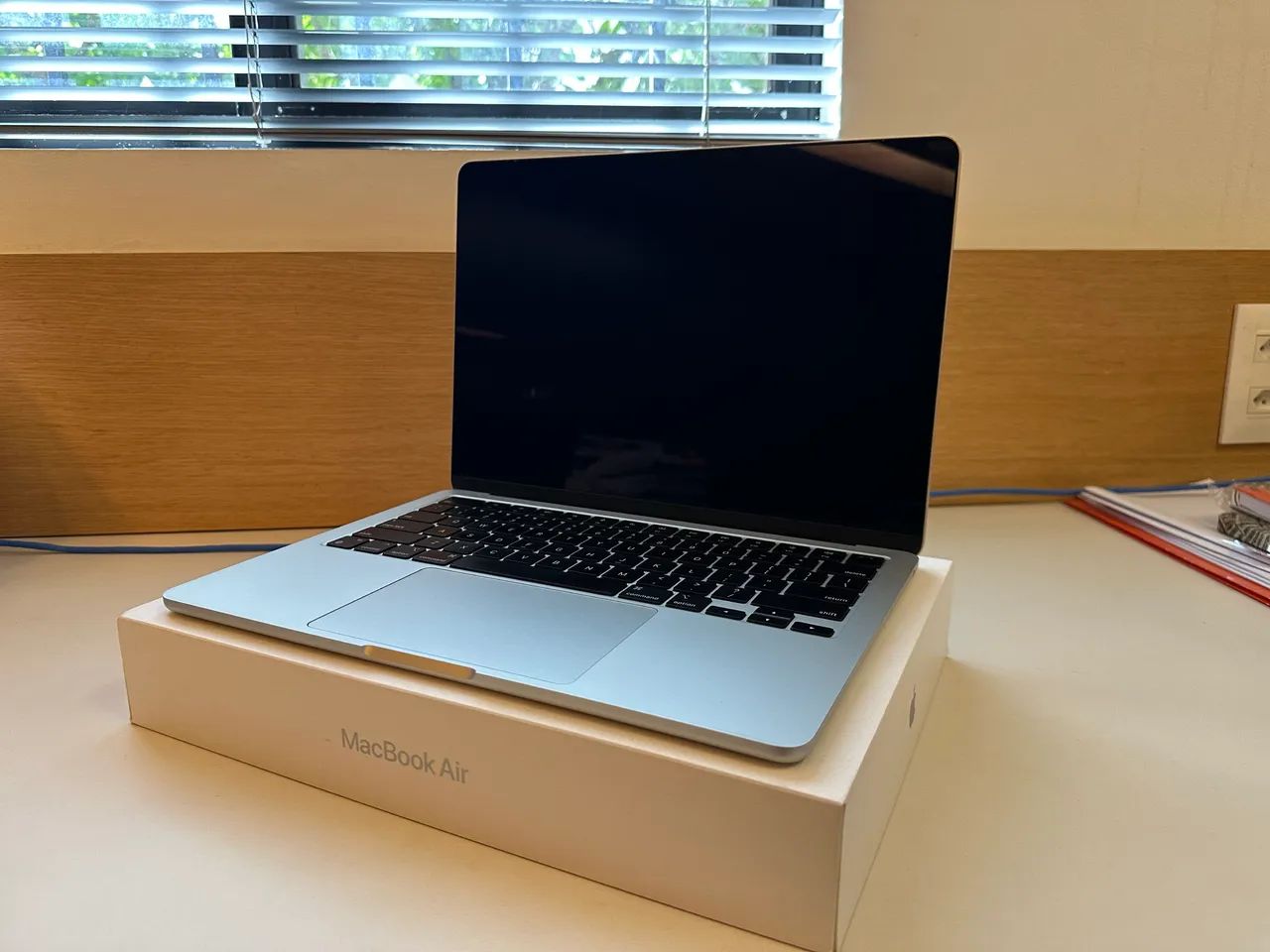 MacBook Air M3 13 polegadas 2024 8GB SSD 256GB - Foto 2