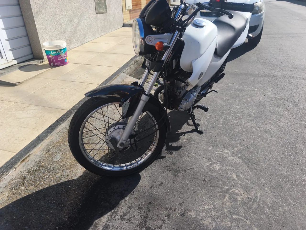 Factor YBR 125  - Foto 2