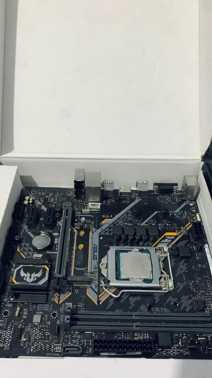 Placa mãe Asus + Processador i5 oitava geração