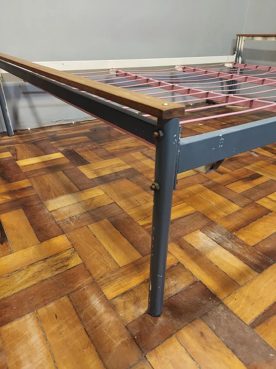 Cama de ferro com estrado de ferro. Zero cupim - Foto 2