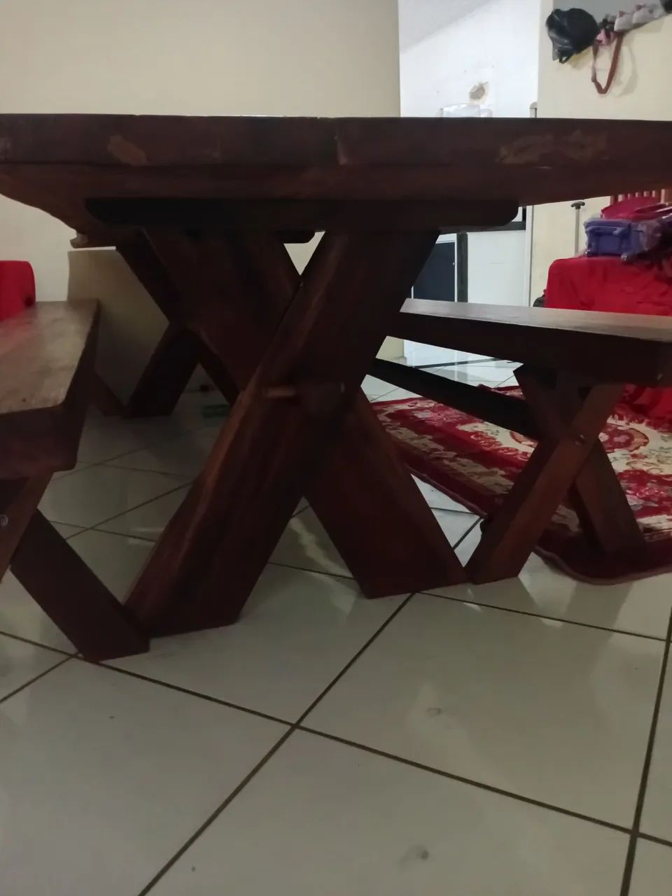 Vendo Mesa com 2 bancos - Foto 2