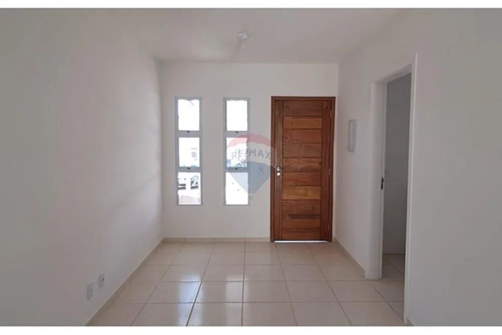 Casa em Condomínio Fechado Moderna e Segura!