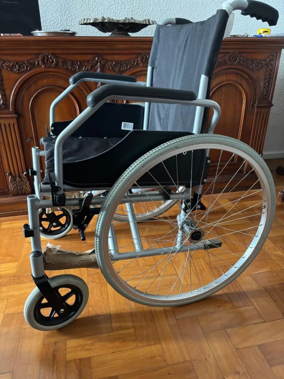 Cadeira de rodas  - Foto 2