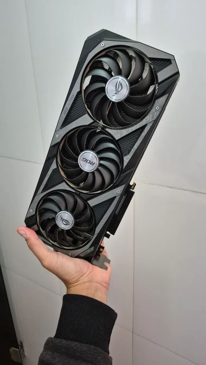 Vendo RTX 3070 Asus rog strix 