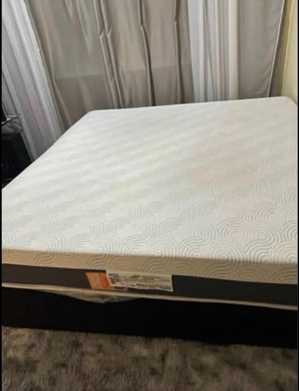 Colchão Super King da BF Colchões Sense Ice + Cama Baú